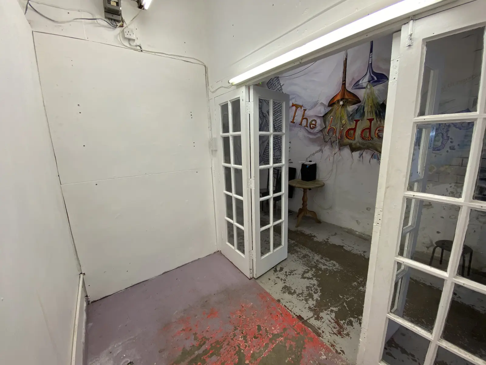 Commercial property, Unit M4, 102A Wood Street, photograph 4