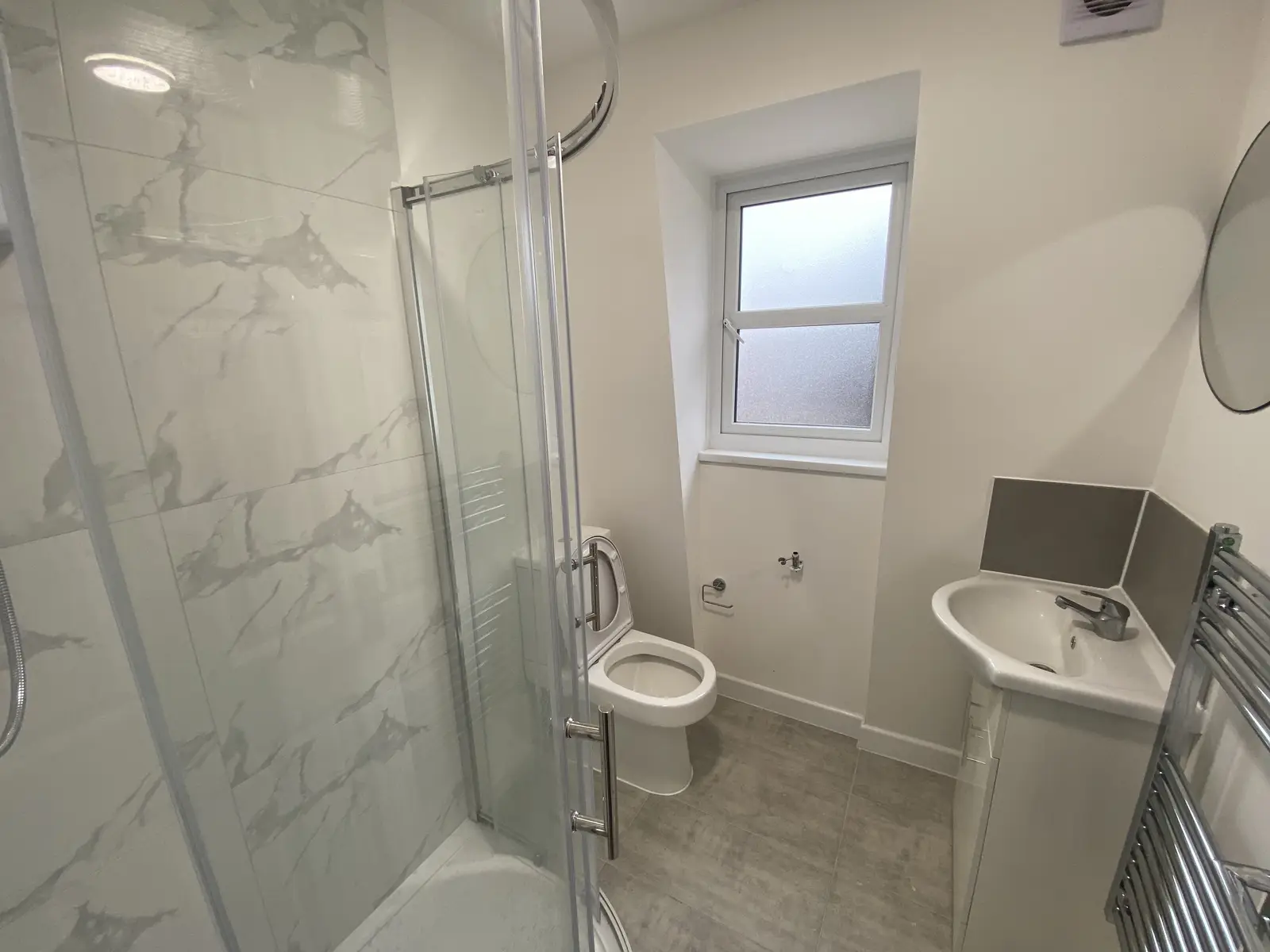 1-bed Flat apartment, Flat 16, York House, photograph 9