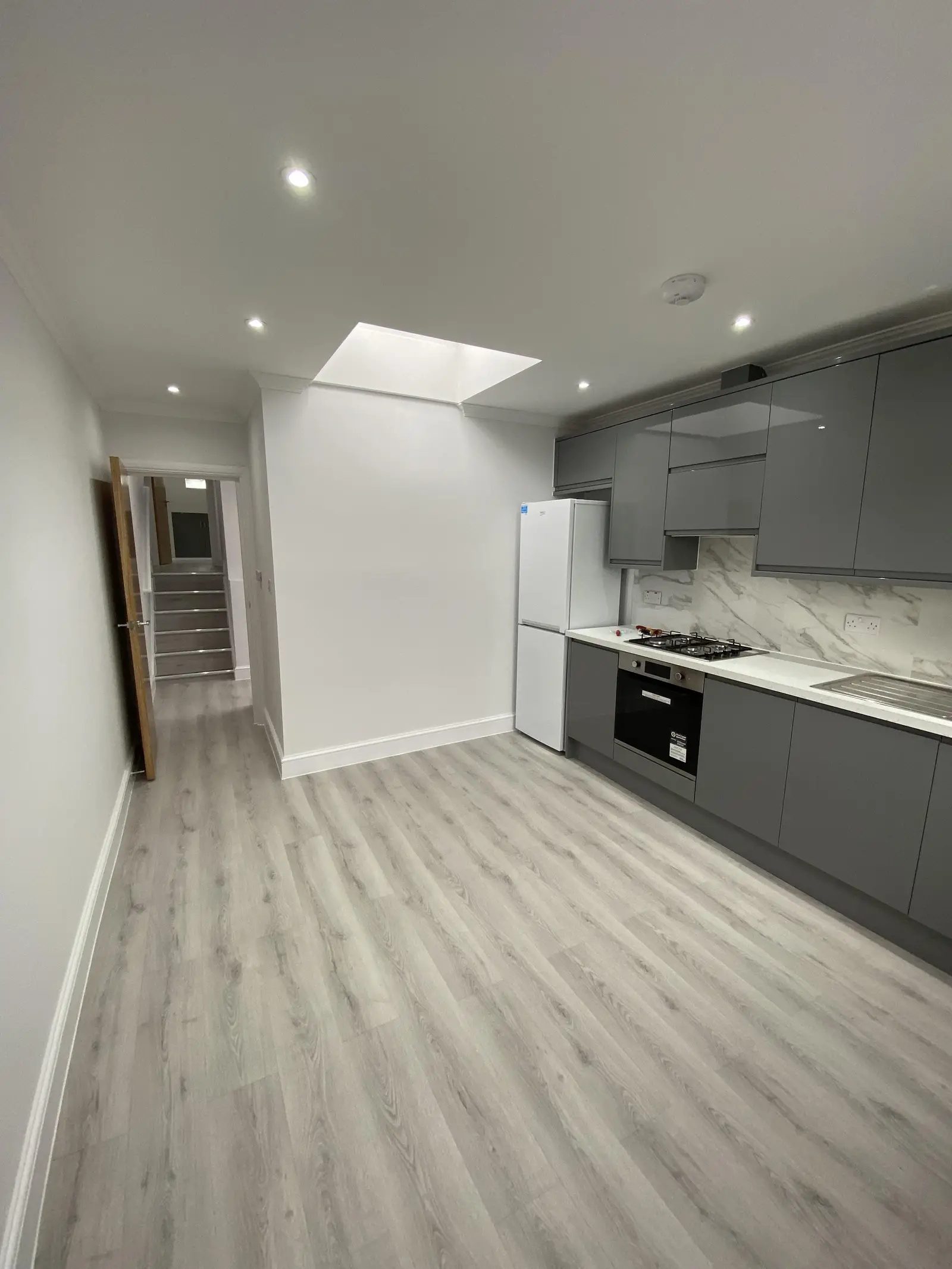 2-bed Flat apartment, 368C Green Lanes, detail photograph