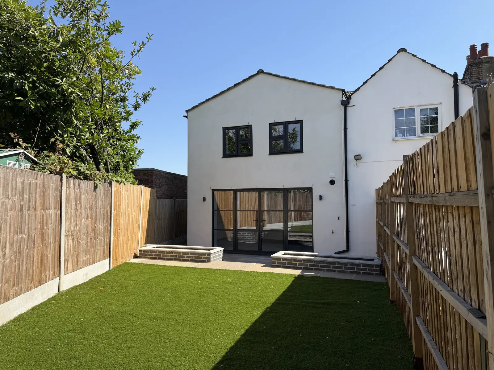 4-bed House, 1 Stokes Cottages, photo: Rear Building (1)
