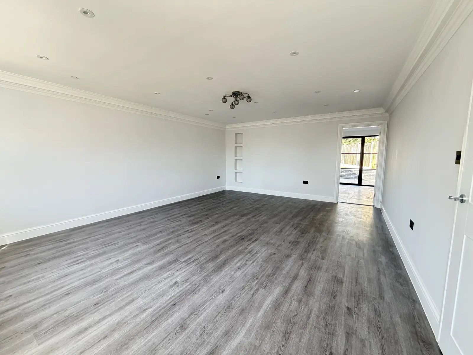 4-bed House, 1 Stokes Cottages, photo: Reception