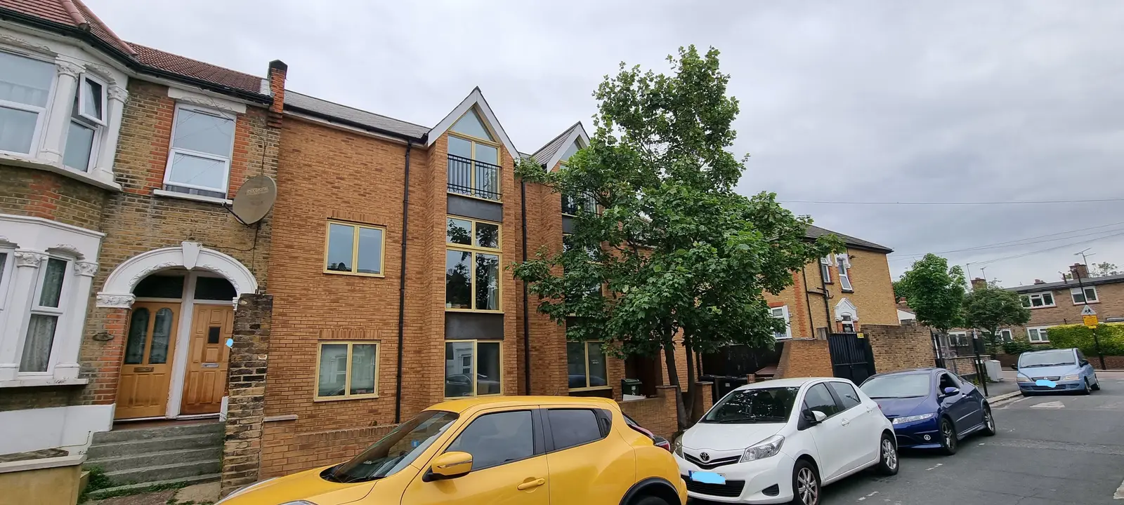 2-bed Flat apartment, Flat C, 150 Huxley Road
