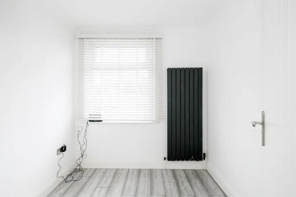 4-bed Terraced house, 54 Marmion Avenue, photo: Picture